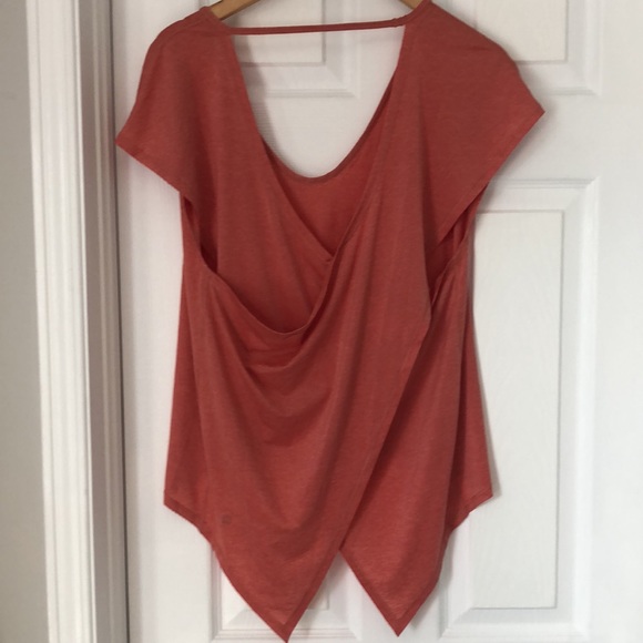 Lululemon top - Picture 2 of 3